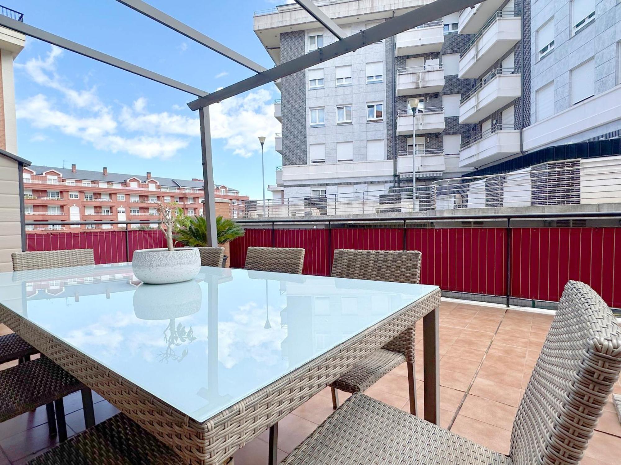 Apartament Apartamento Con Gran Terraza En El Centro Castro Urdiales Zewnętrze zdjęcie